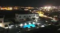 Nikos 4* Karterados (Santorini)